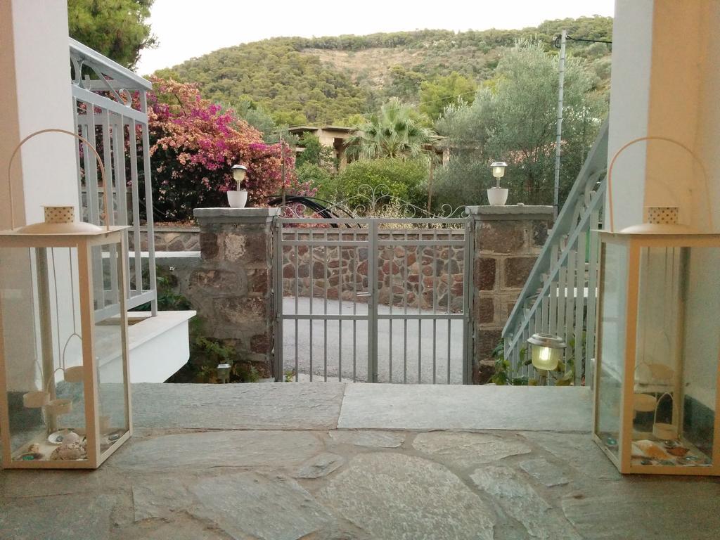 Panos Studios Poros Town Eksteriør billede