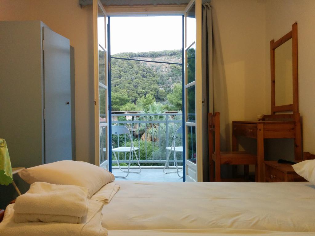 Panos Studios Poros Town Eksteriør billede