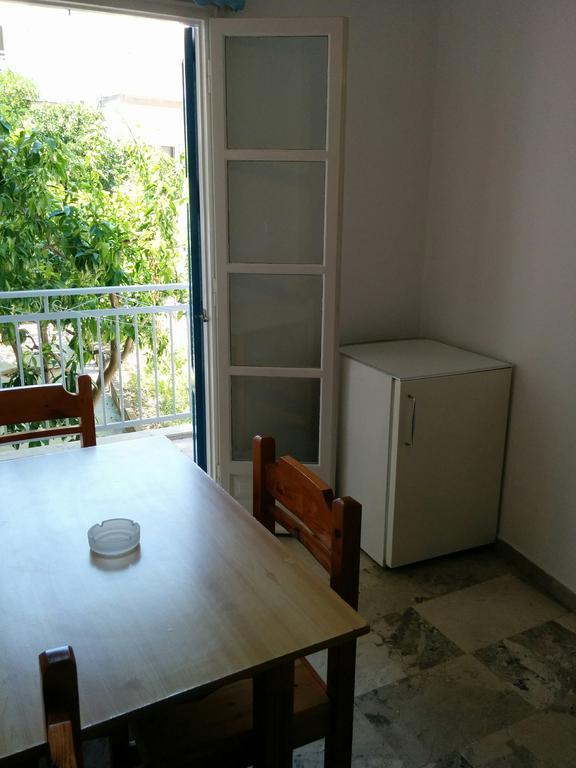 Panos Studios Poros Town Eksteriør billede