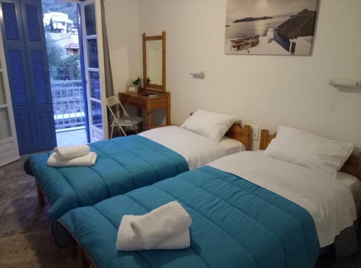 Panos Studios Poros Town Eksteriør billede